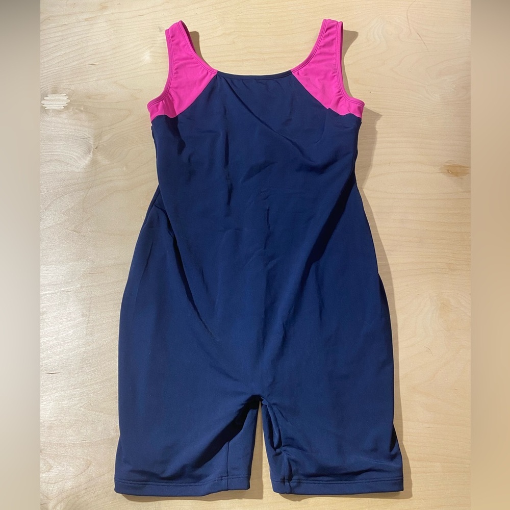 Aqua Shape One Piece Swimsuit Size 18 (JY)